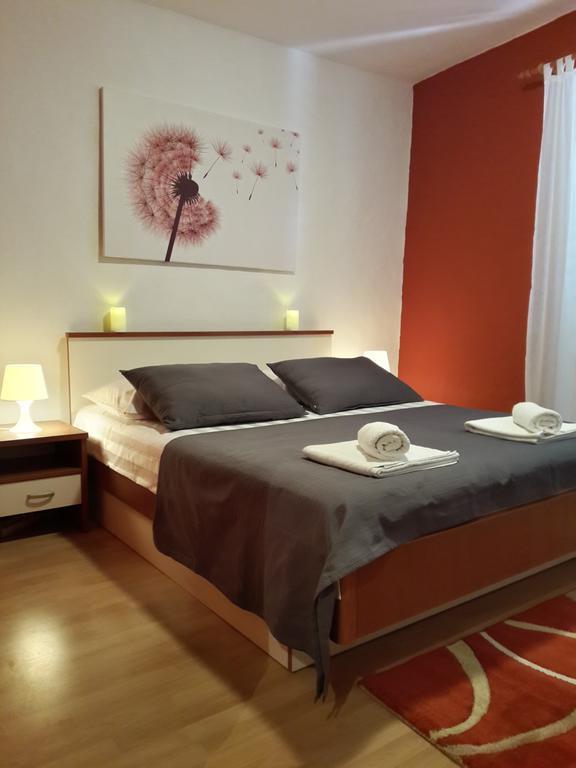 Mili Apartament Vela Luka Exterior foto